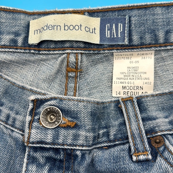 Vintage Light Stonewashed Gap Bootcut Jeans (2005) - Picture 1 of 7
